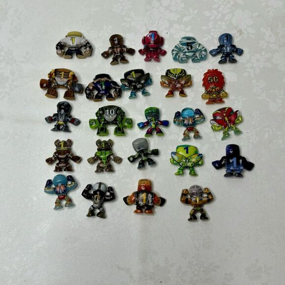 Spin Master Million Warriors Lot of 24 Garganturan Geisha Inner Heat - Picture 6 of 6